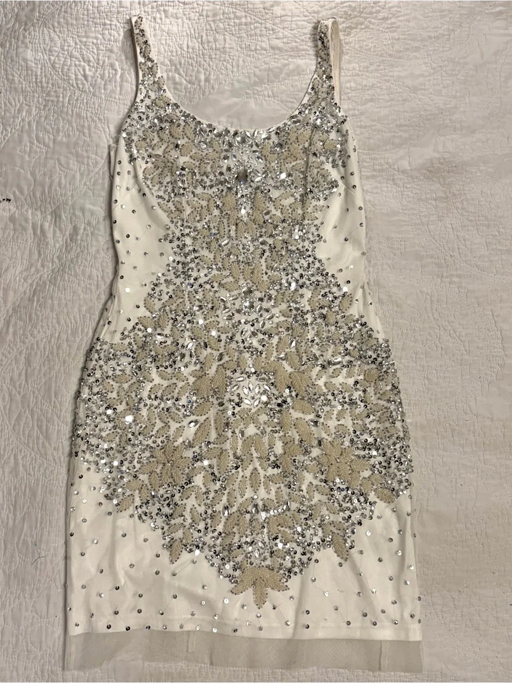 Adrianna Papell Embellished White Beaded  Cocktail Dress sz 2